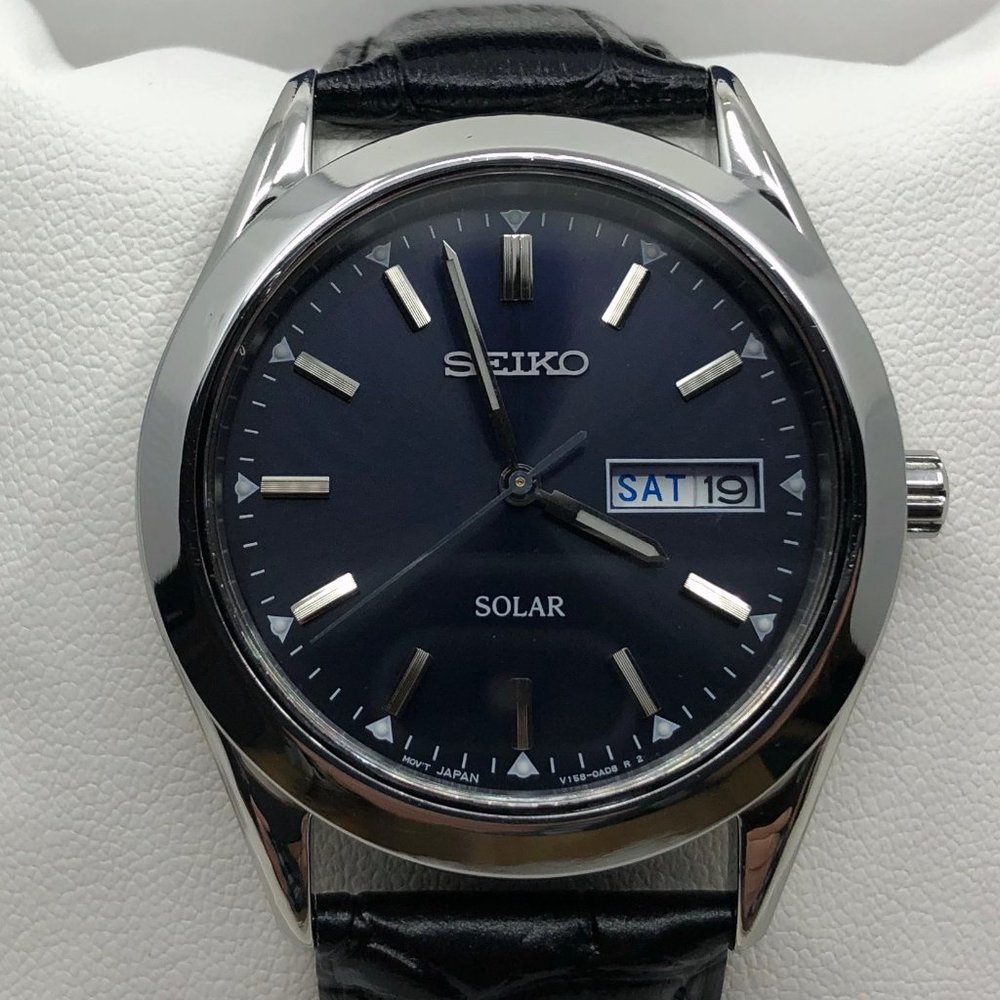 Rare Vintage Blue Seiko Solar Men's Watch SNE049